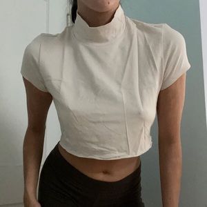 Basic Mock Neck Tshirt